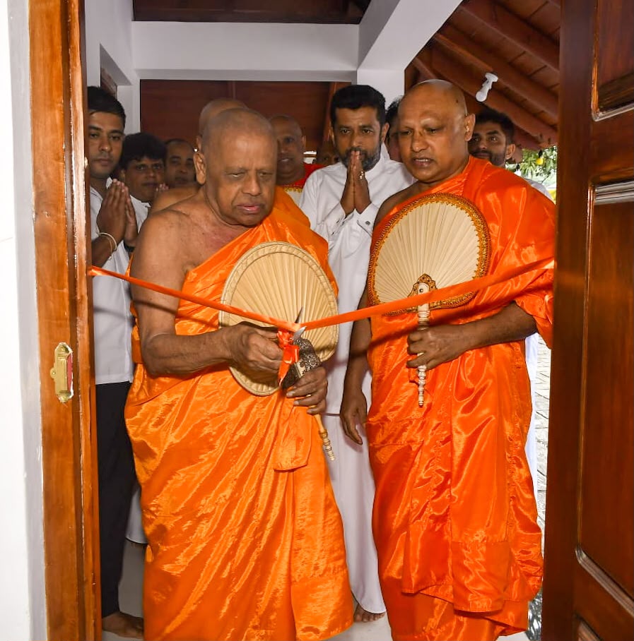ඓතිහාසික මහනුවර ශ්‍රී මහා පත්තිනි දේවාලයේ බහු කාර්ය ගොඩනැගිල්ල විවෘත  කිරිමේ  මහෝත්සවය